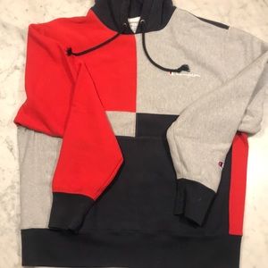 Men’s Large Champion Reverse Weave Hoodie